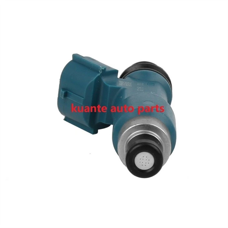 Car fuel injectors 15710-65J00