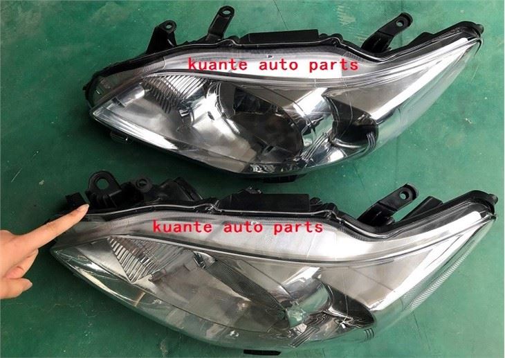 Toyota Corolla 2010 Head Lamp 81110-02B60 81150-02B60 Headlight